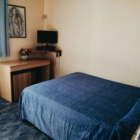 Hotel One Via Roma, 82 Altopascio Zewnętrze zdjęcie