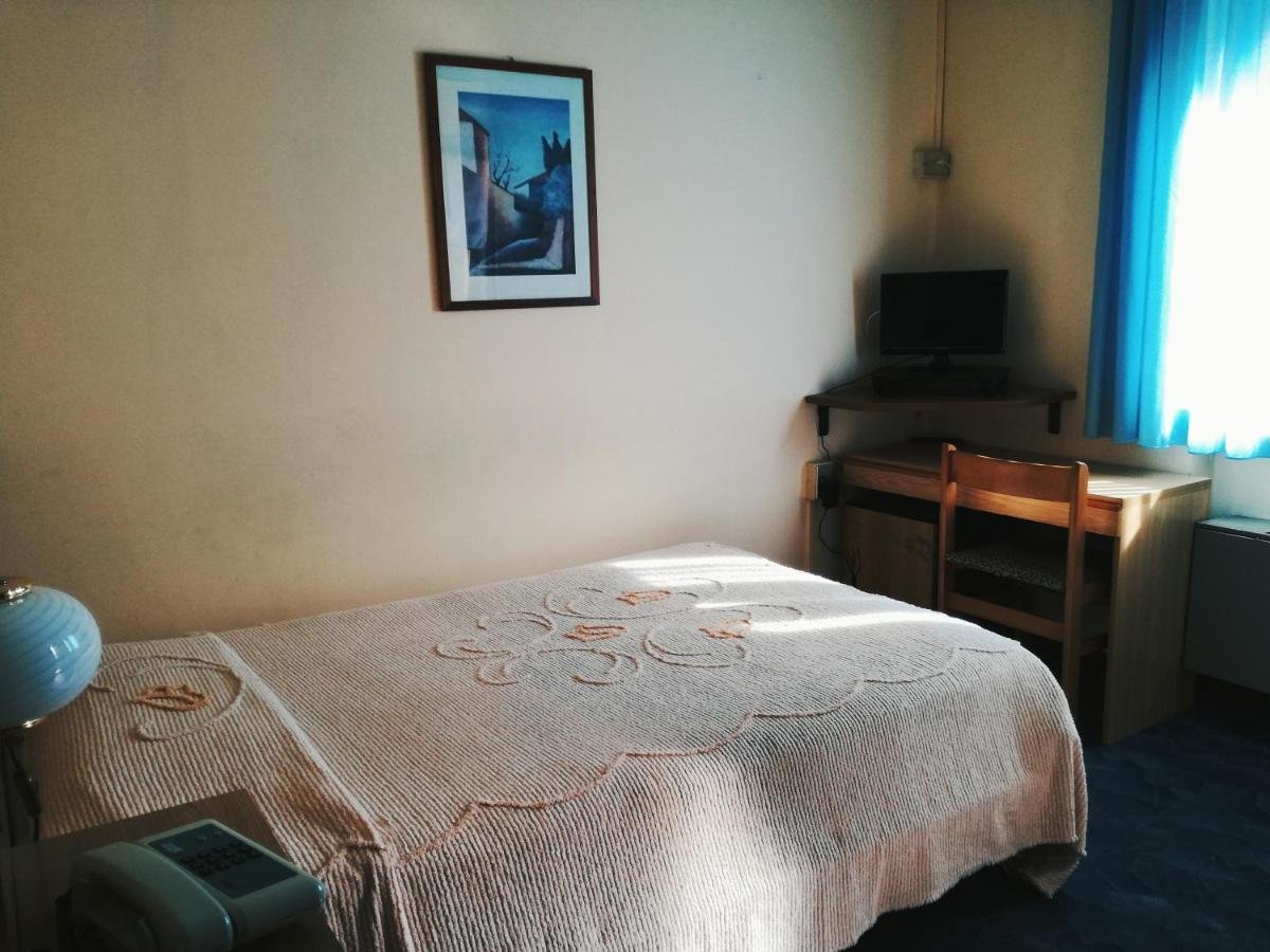 Hotel One Via Roma, 82 Altopascio Zewnętrze zdjęcie